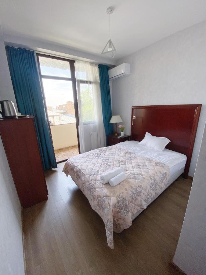 Chonkadzehotel Tbilisi Exterior foto